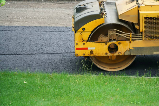 Best Professional Driveway Pavers  in Lancaster, TX